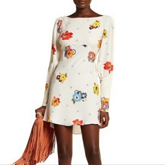 Free People Dresses & Skirts - Free People ivory “Sunshadow” floral slit sleeve mini dress Size 2